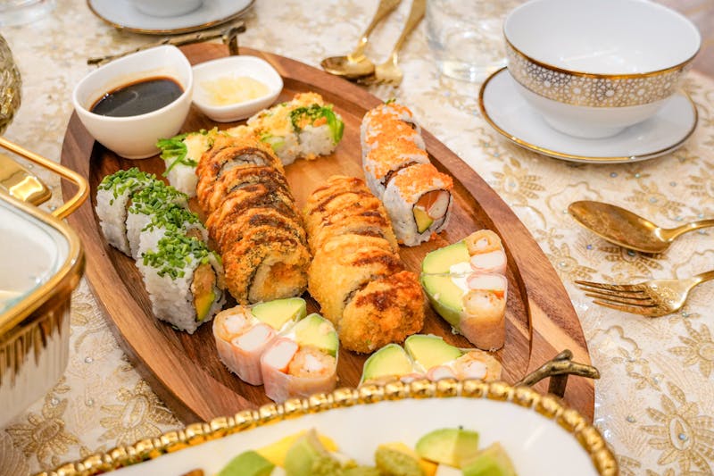 Plateau Découverte assortiment de sushis